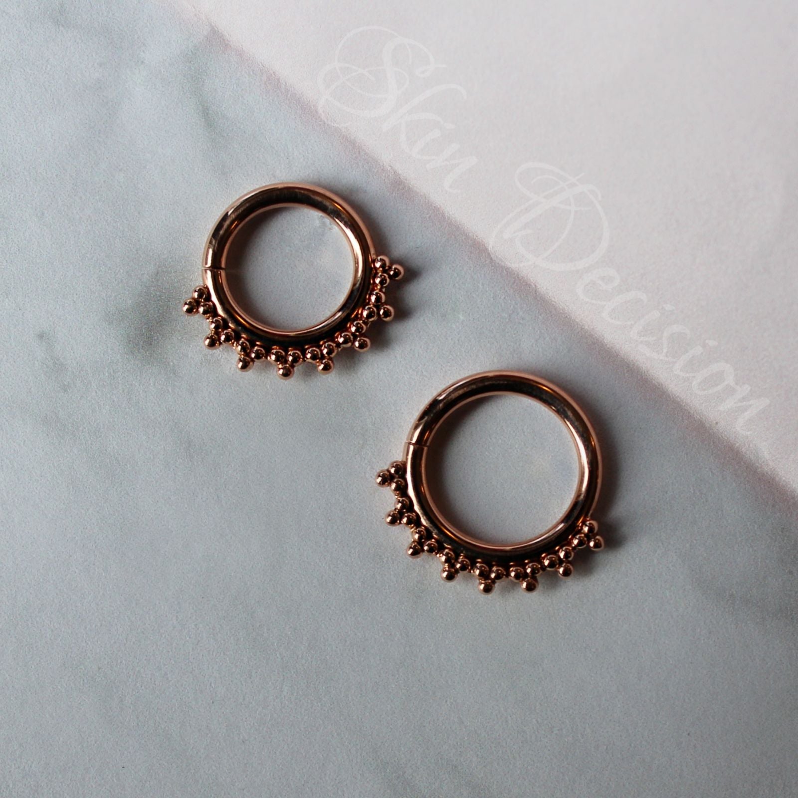 Seam ring septum top
