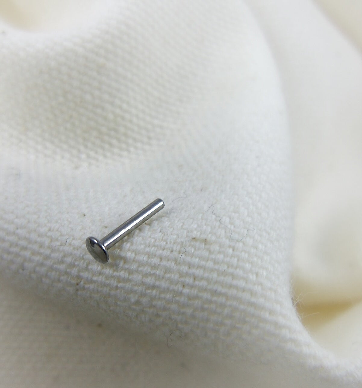 Neometal labret hotsell