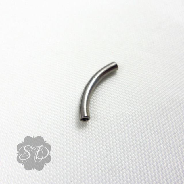 Curved industrial barbell clearance